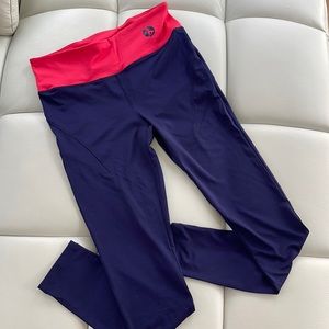 Navy size Small leggings